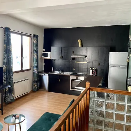 : Charmant Studio Bien Equipe Apartment